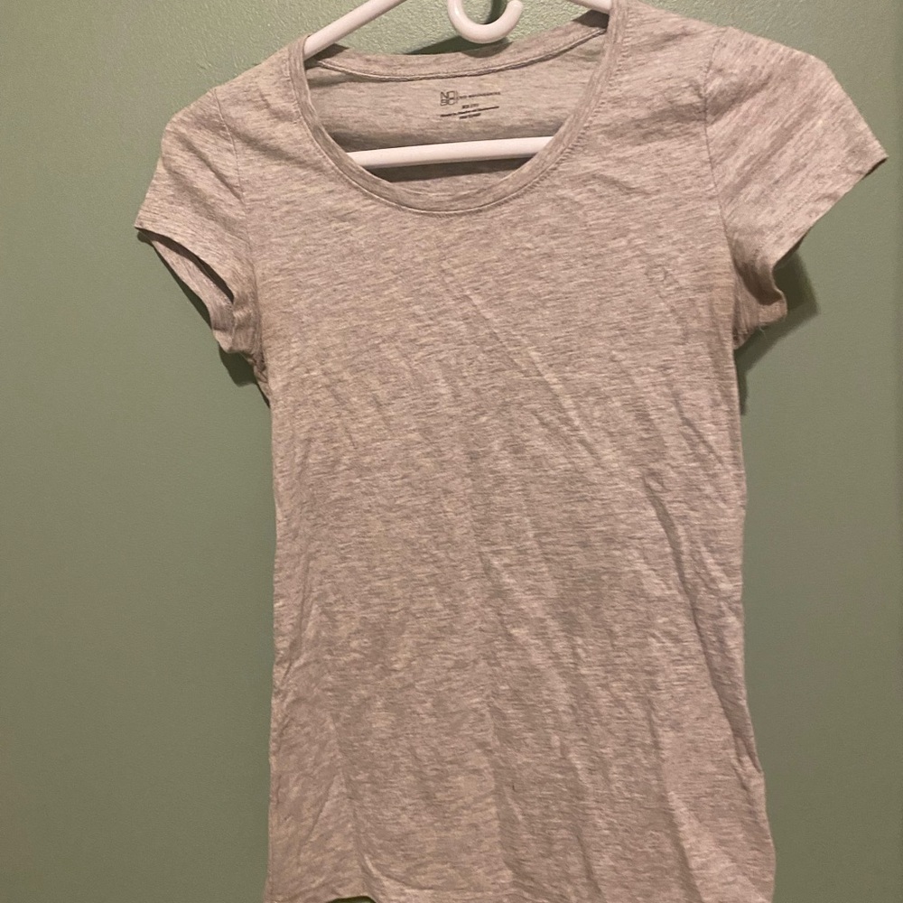 basic tee
